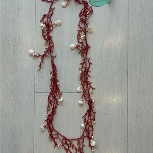 Antica Sartoria Elegant Red and White Pearl Necklace